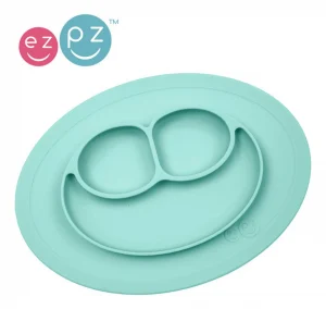 EZPZ Silikonowy talerzyk z podkładką mały 2w1 Pastelowy niebieski