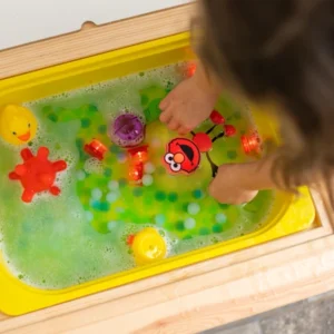 Glo Pals, Postać do kąpieli Elmo - zestaw z dwiema kostkami sensorycznymi świecącymi w wodzie