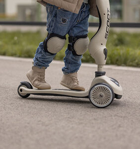 SCOOTANDRIDE Zestaw ochraniaczy dla dzieci S Ash