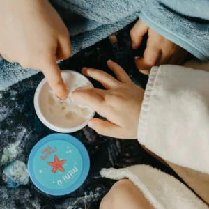 MINI U Naturalna pasta do stylizacji włosów